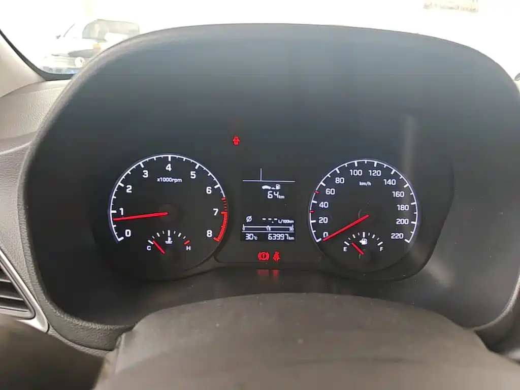 Hyundai Verna — миниатюра 12