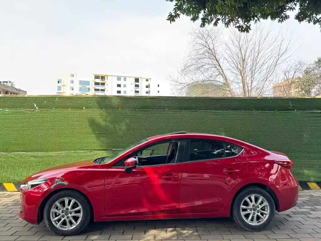 MAZDA 3 ANGKESAILA