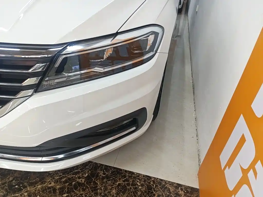 Volkswagen Lavida — миниатюра 24