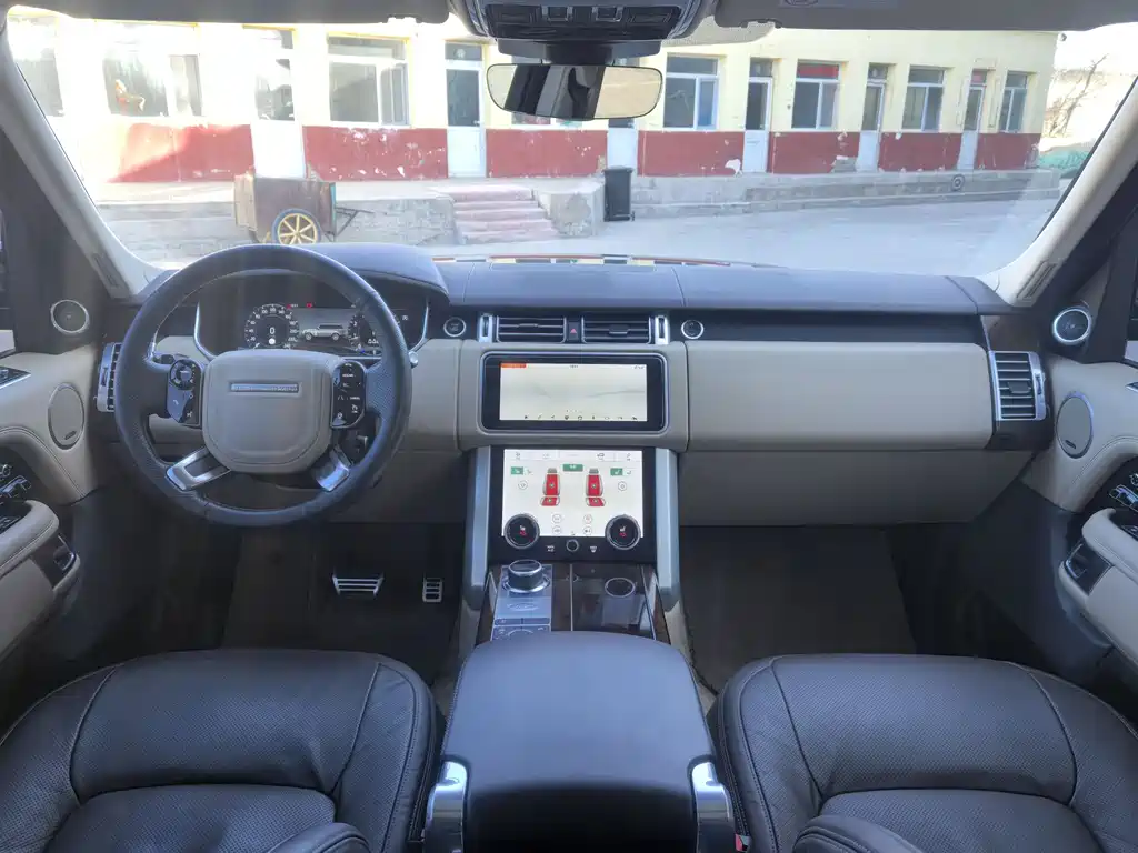 LAND ROVER RANGE ROVER