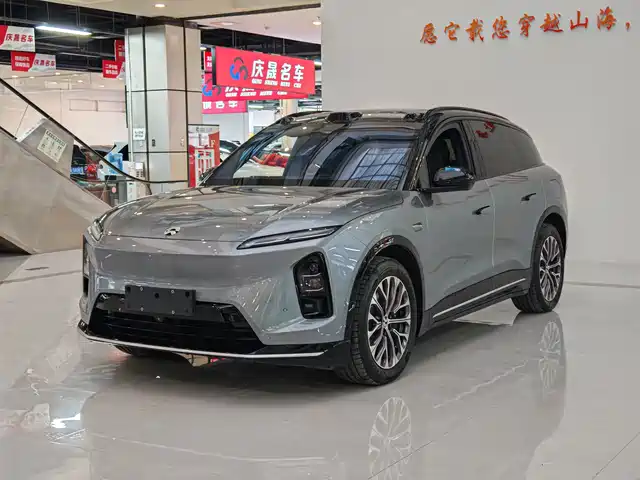 2025 Nio ES6