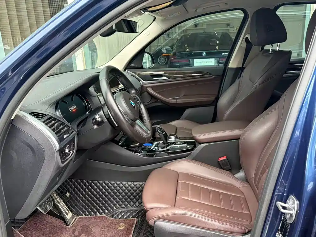 BMW X3 — миниатюра 7