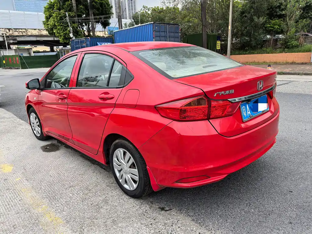 Honda City 1.5L Manual Progressive Edition, фото 5