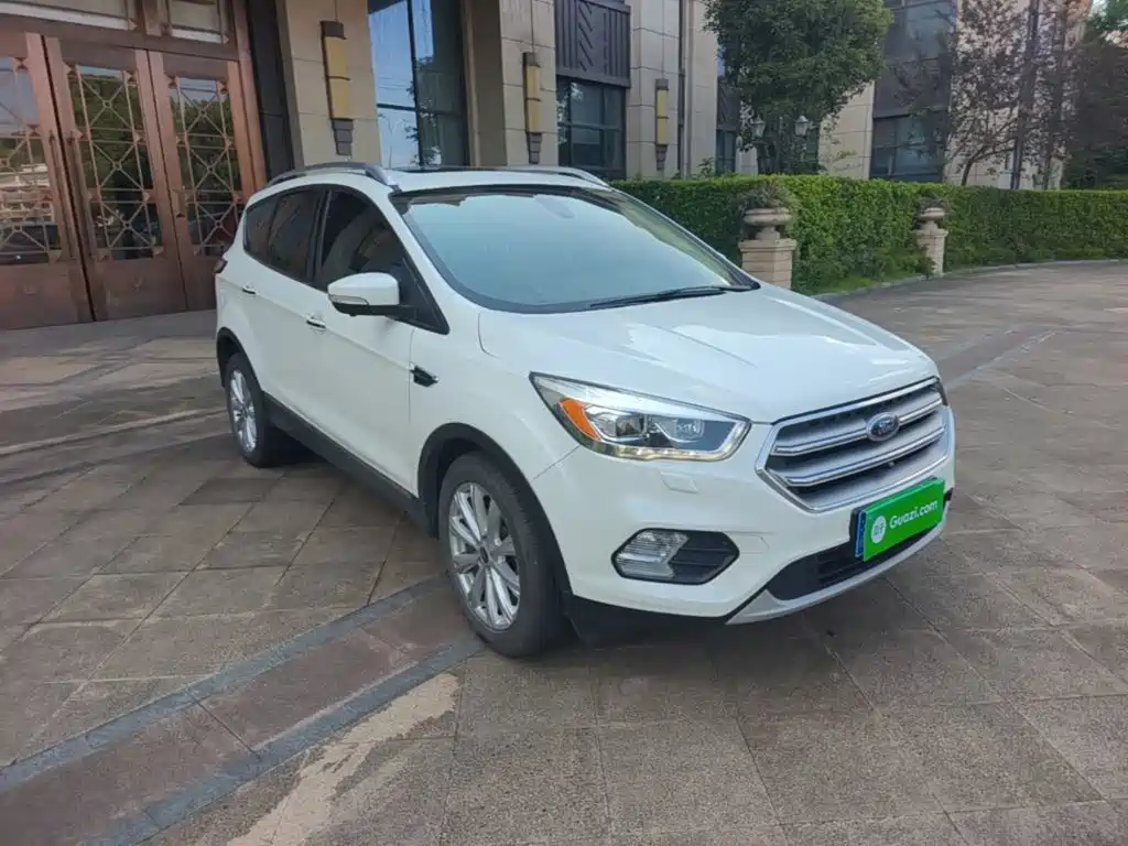 Ford Kuga — миниатюра 4
