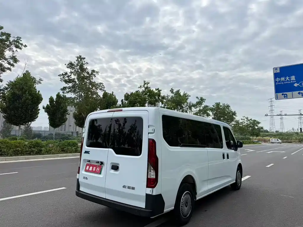 JMC E-Fushun — миниатюра 10