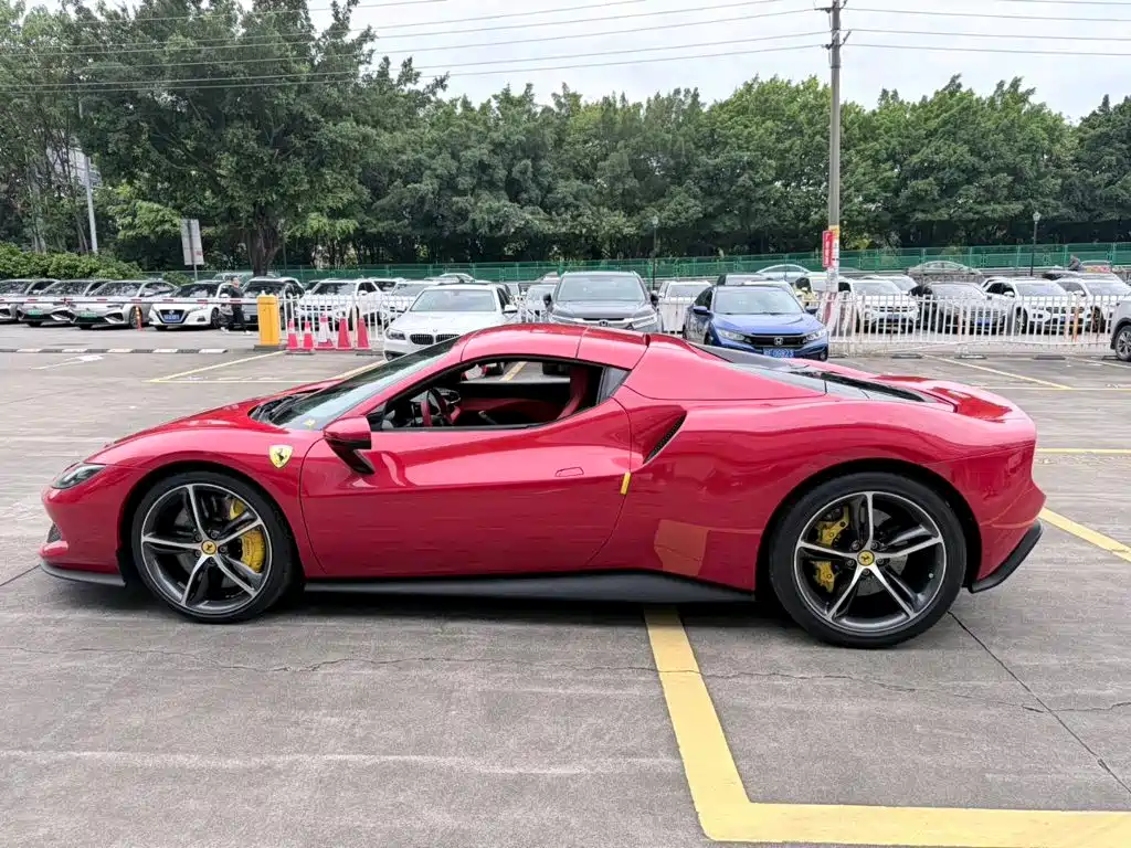 Ferrari 296 — миниатюра 15