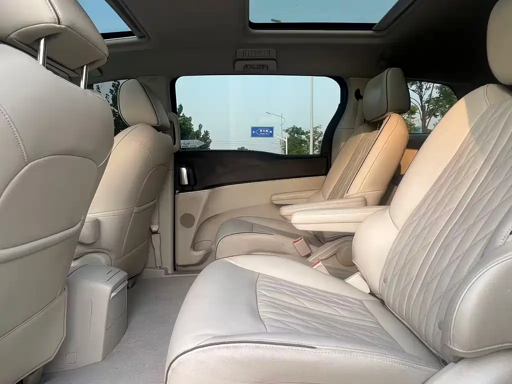 Buick GL8 2023 Luxury