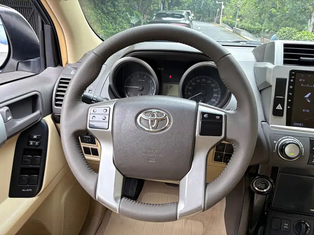 Toyota Prado (Import) — миниатюра 20