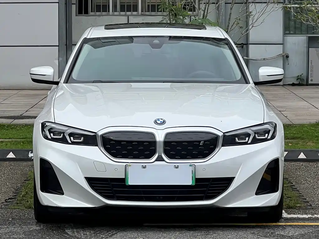 BMW i3 — миниатюра 2
