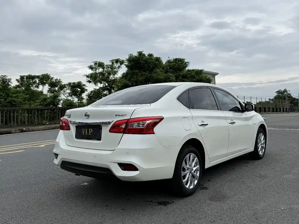 Nissan Sylphy — миниатюра 9