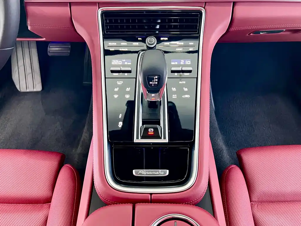 Porsche Panamera — миниатюра 18