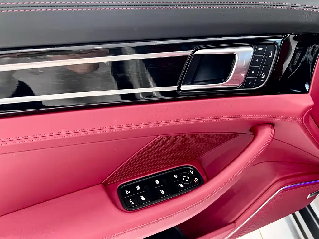 Porsche Panamera — миниатюра 21