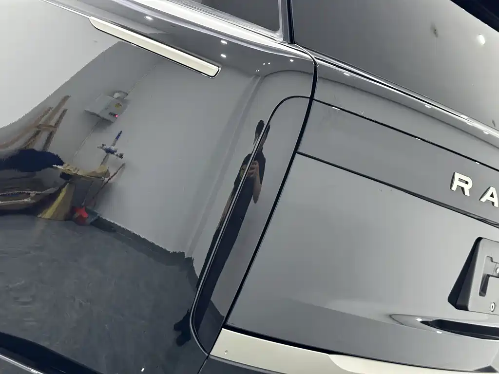 Land Rover Range Rover — миниатюра 20