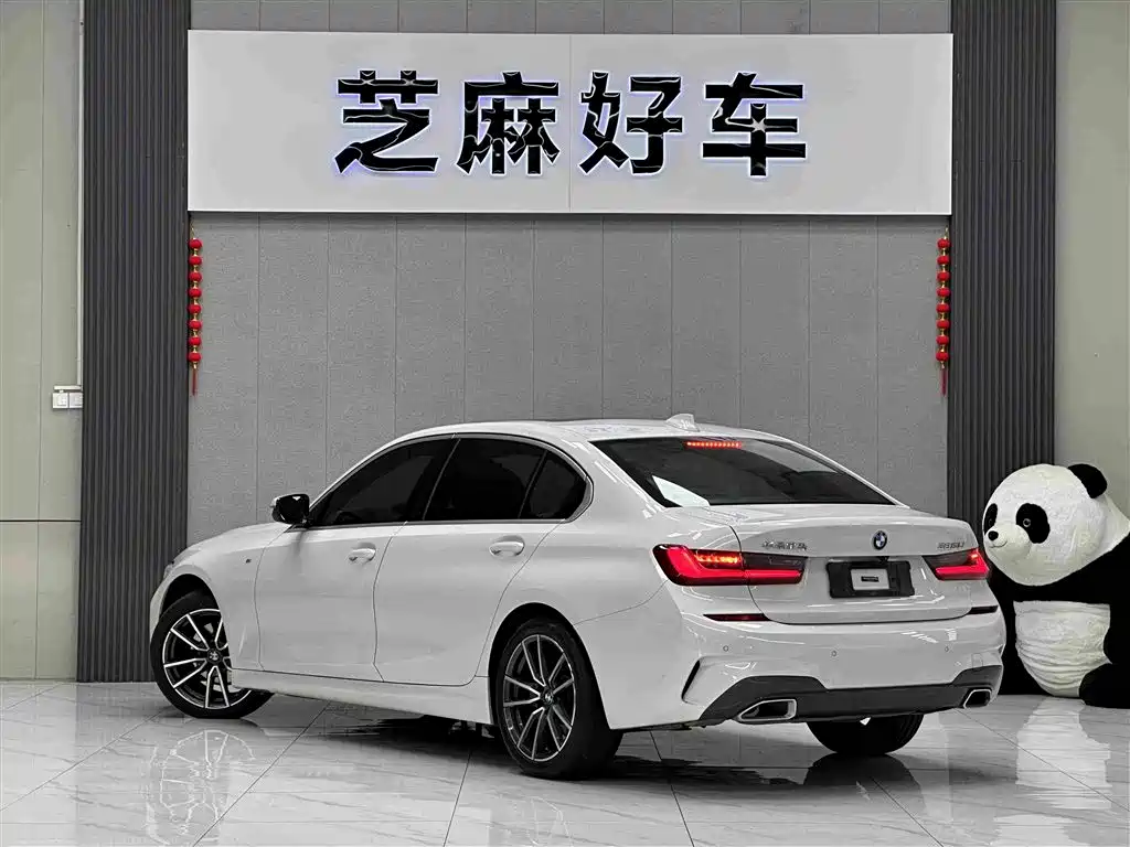 BMW 3 Series — миниатюра 4