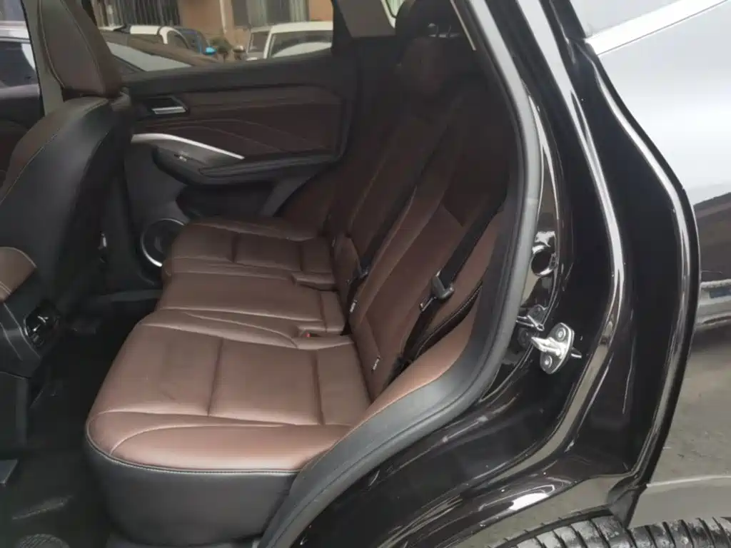 Wey Wey VV6 — миниатюра 17