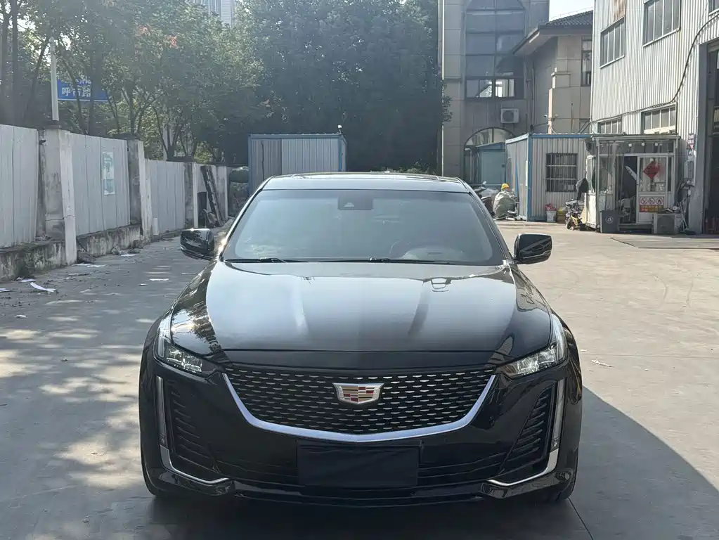 Cadillac CT5 — миниатюра 2