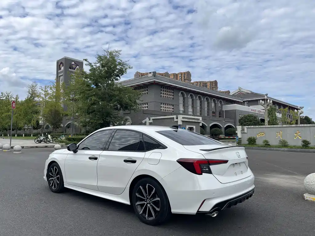 Honda Integra — миниатюра 8