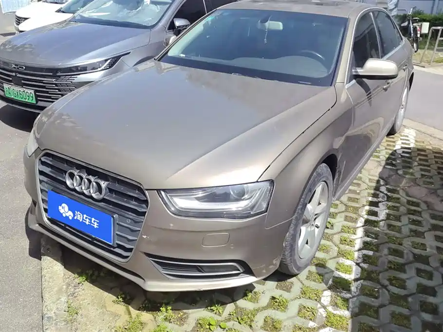 Audi A4L 2013