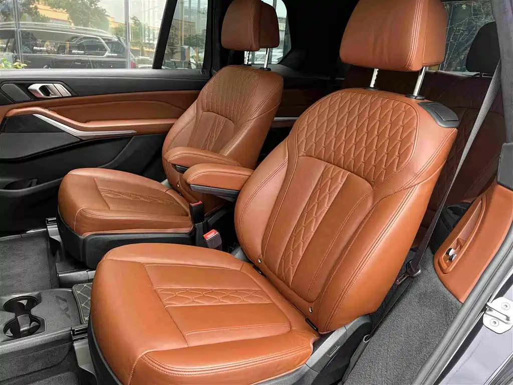 BMW X7 — миниатюра 4