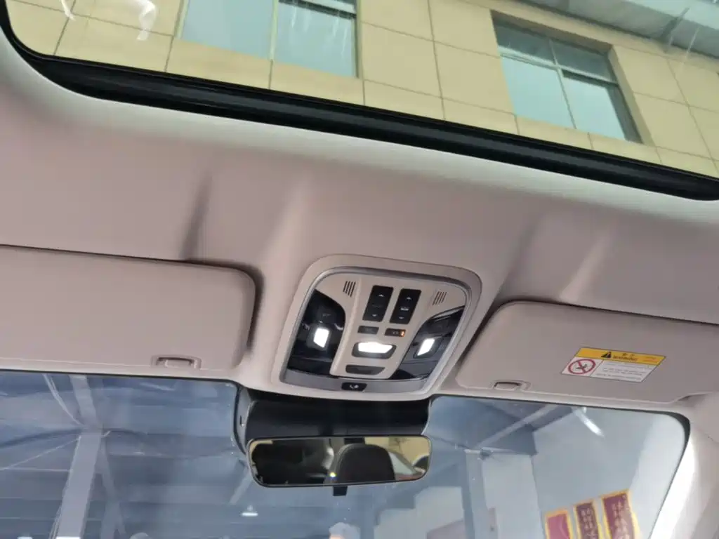 Wey Wey VV6 — миниатюра 18