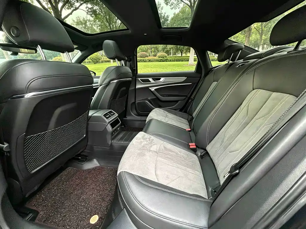 Audi A6L — миниатюра 9