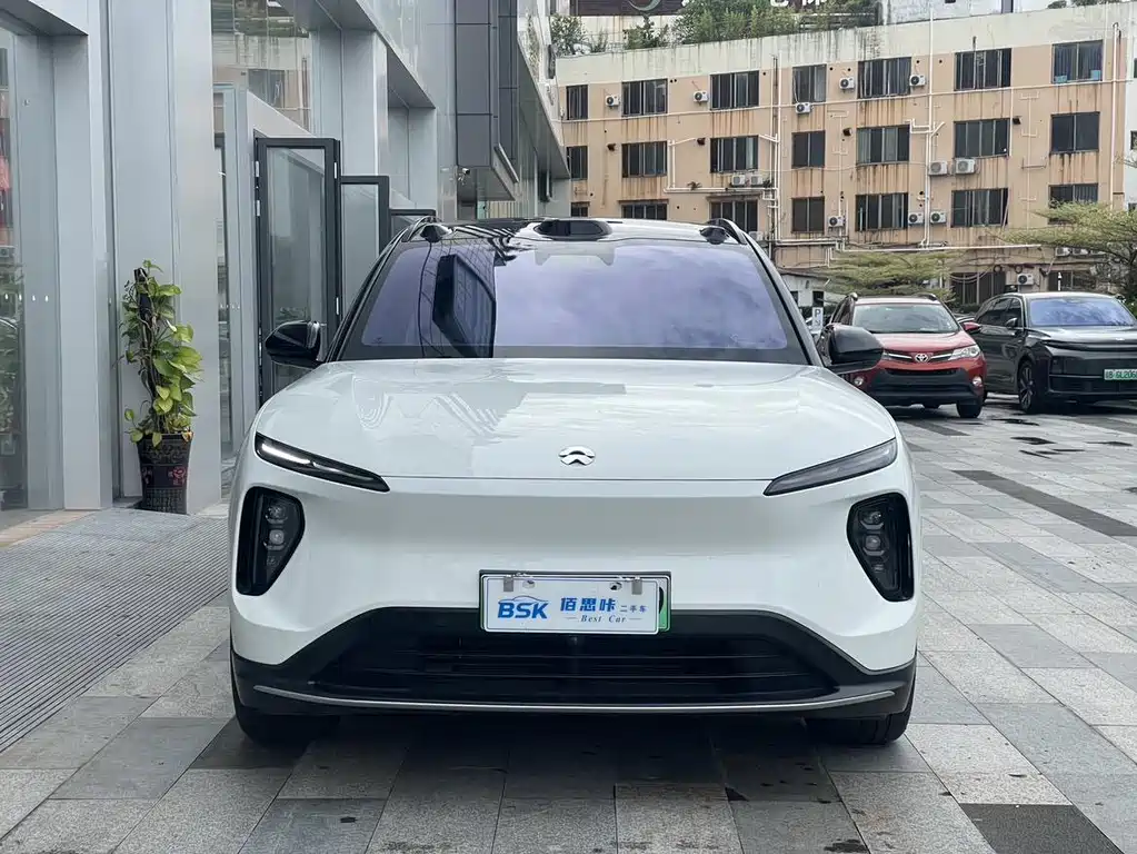 NIO ES6 — миниатюра 16
