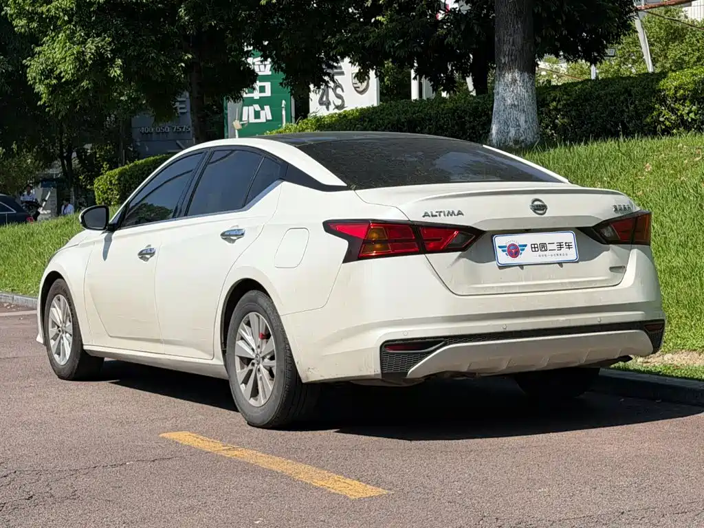 Nissan Teana — миниатюра 4