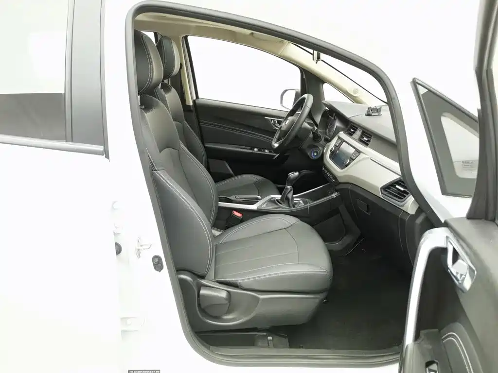 Geely Vision X3 — миниатюра 23