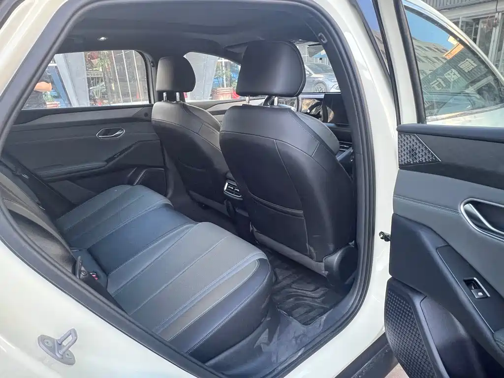 BYD Qin L — миниатюра 11