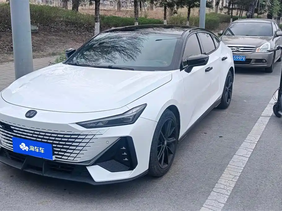 Changan UNI-V 2023