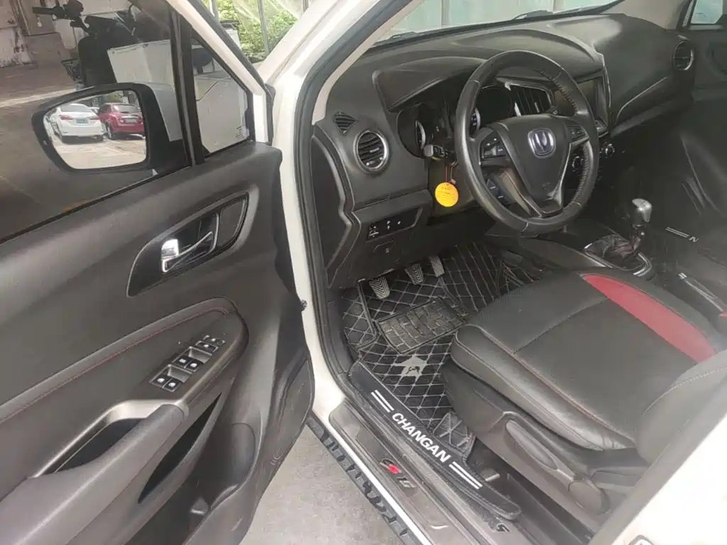 Changan CS15 — миниатюра 16
