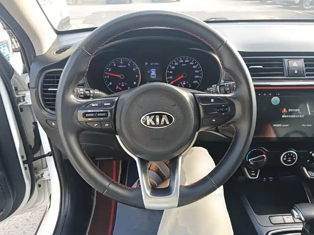 Kia KX Cross — миниатюра 11