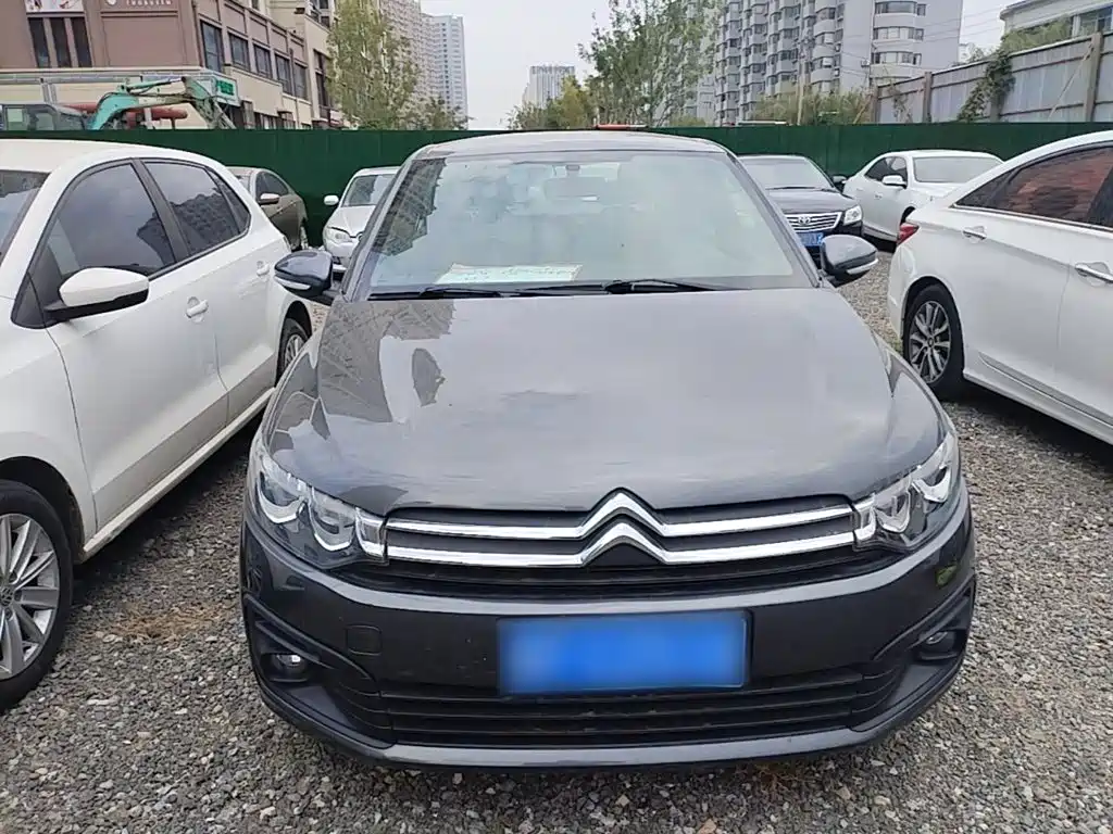 Citroen Elysee — миниатюра 3