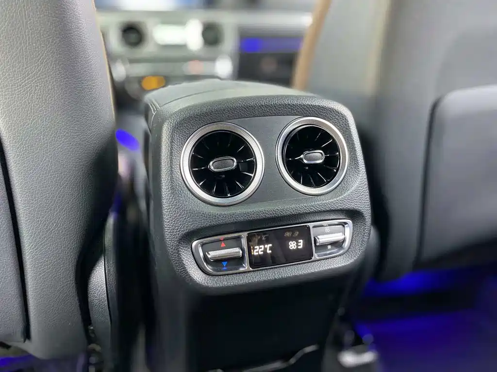 Mercedes-Benz G-Class — миниатюра 21