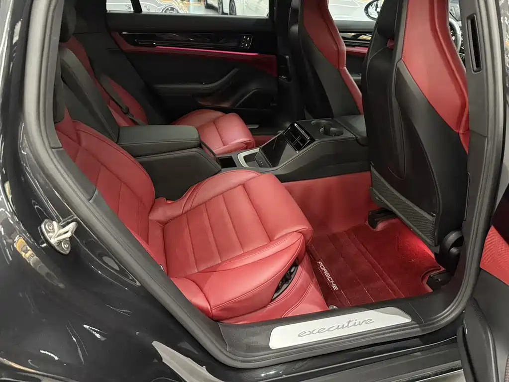 Porsche Panamera — миниатюра 12