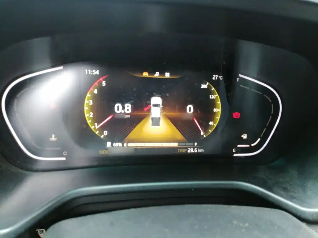 JAC JAC T8 — миниатюра 4