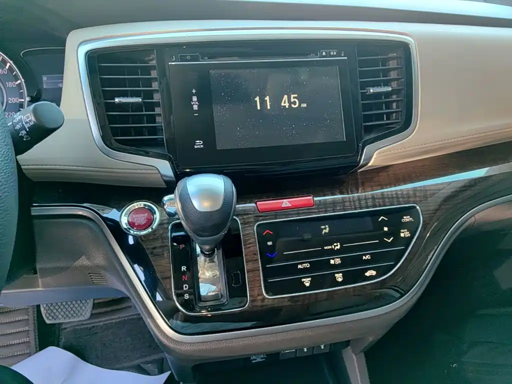 Honda Odyssey — миниатюра 13