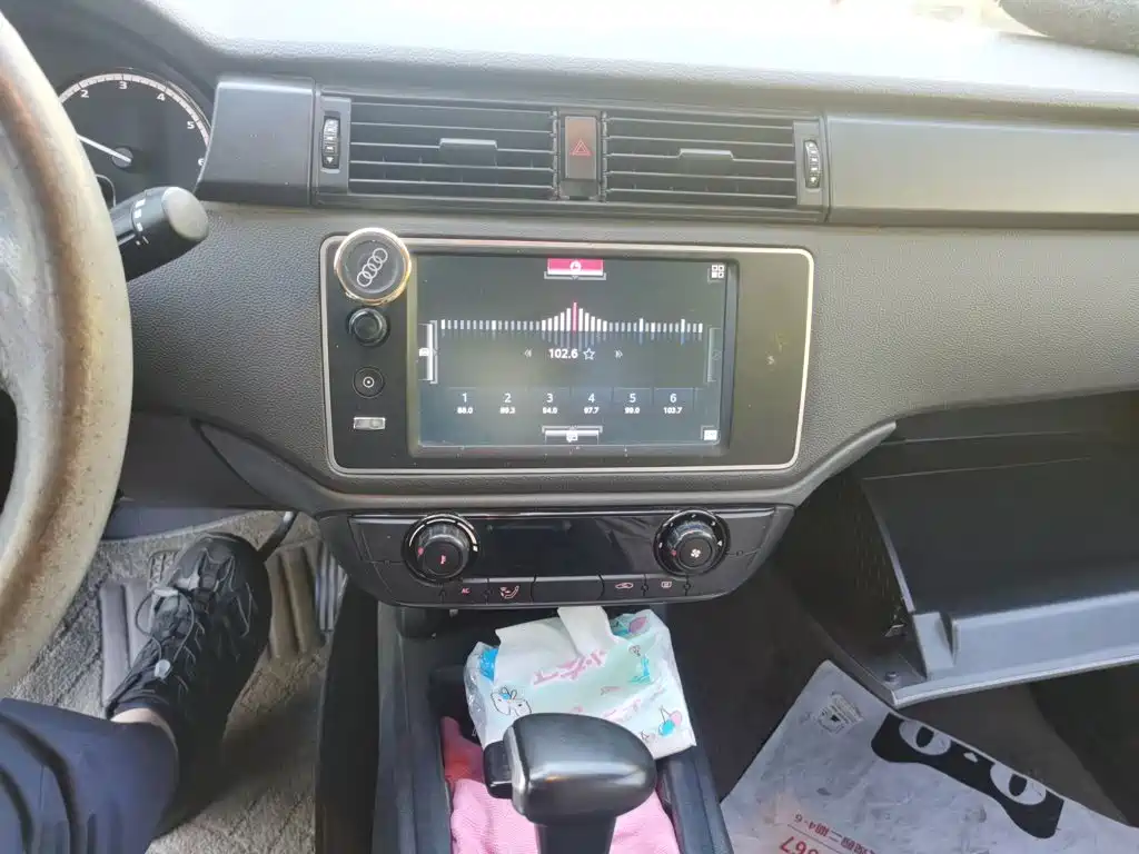 Qoros Qoros 3 — миниатюра 14