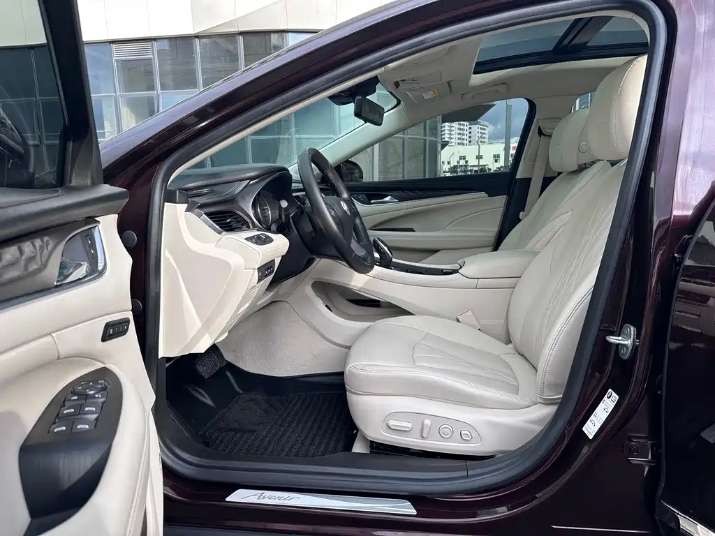 Buick LaCrosse — миниатюра 5