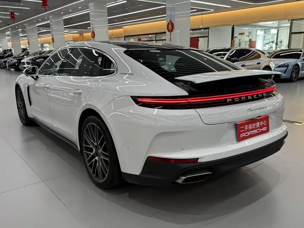 Porsche Panamera — миниатюра 4