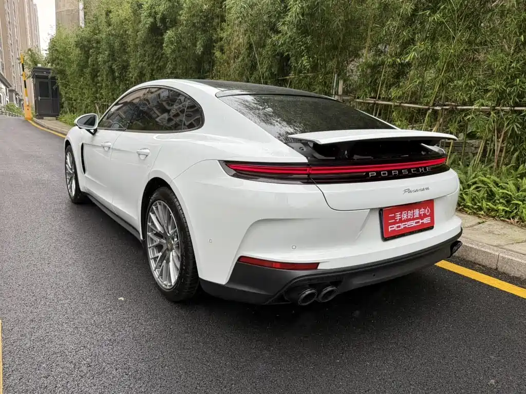 Porsche Panamera — миниатюра 4