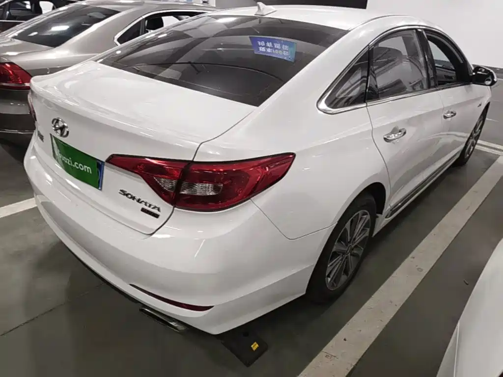 Hyundai Sonata — миниатюра 7