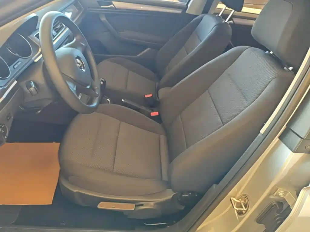 Volkswagen Bora — миниатюра 15