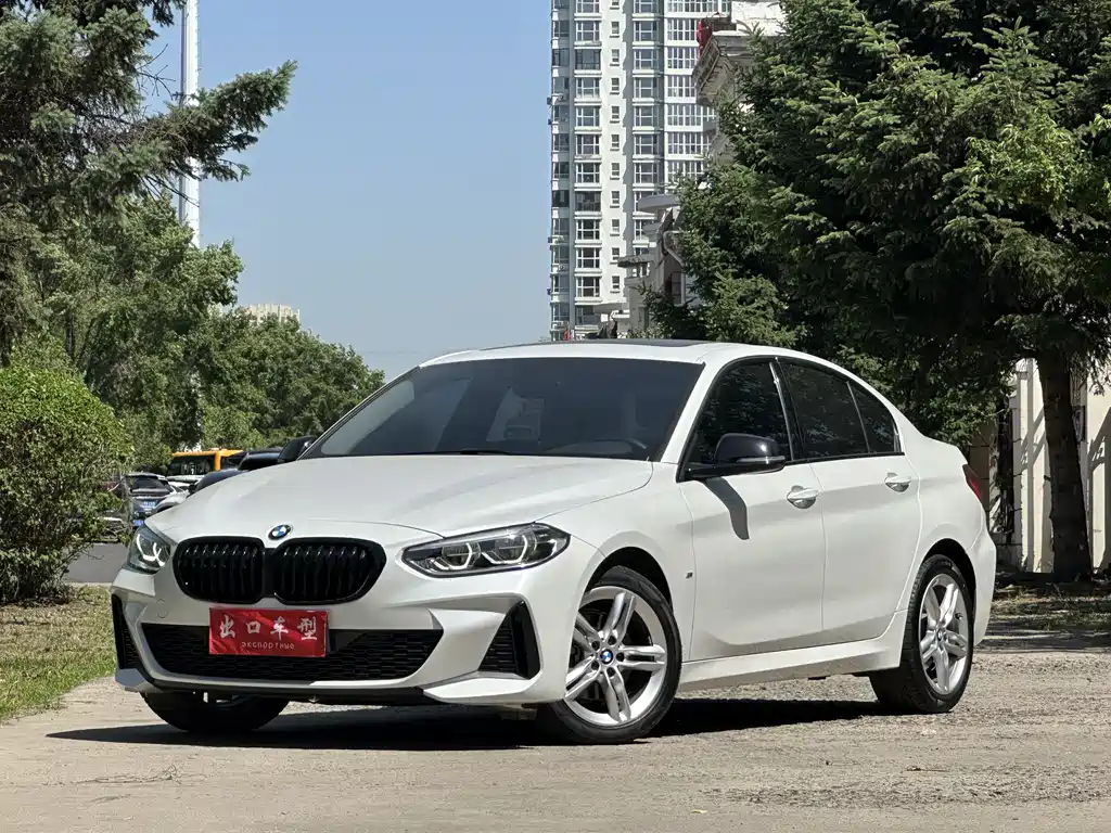 BMW 1 Series 2023