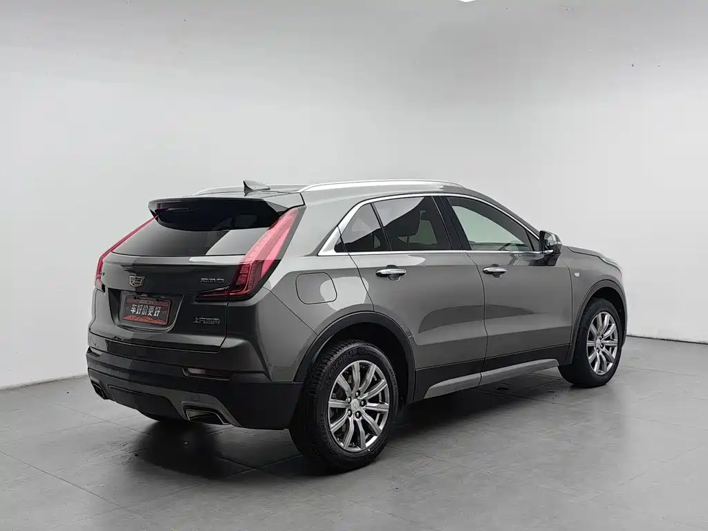 Cadillac XT4 — миниатюра 2