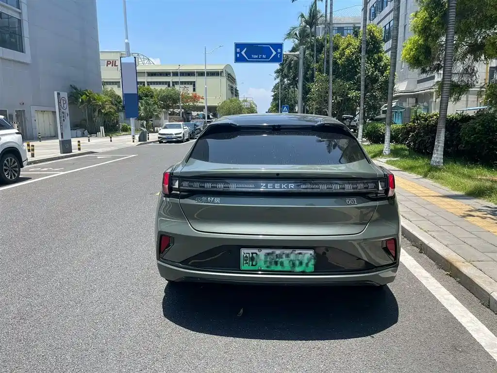 Zeekr 001 2024 YOU 100kWh