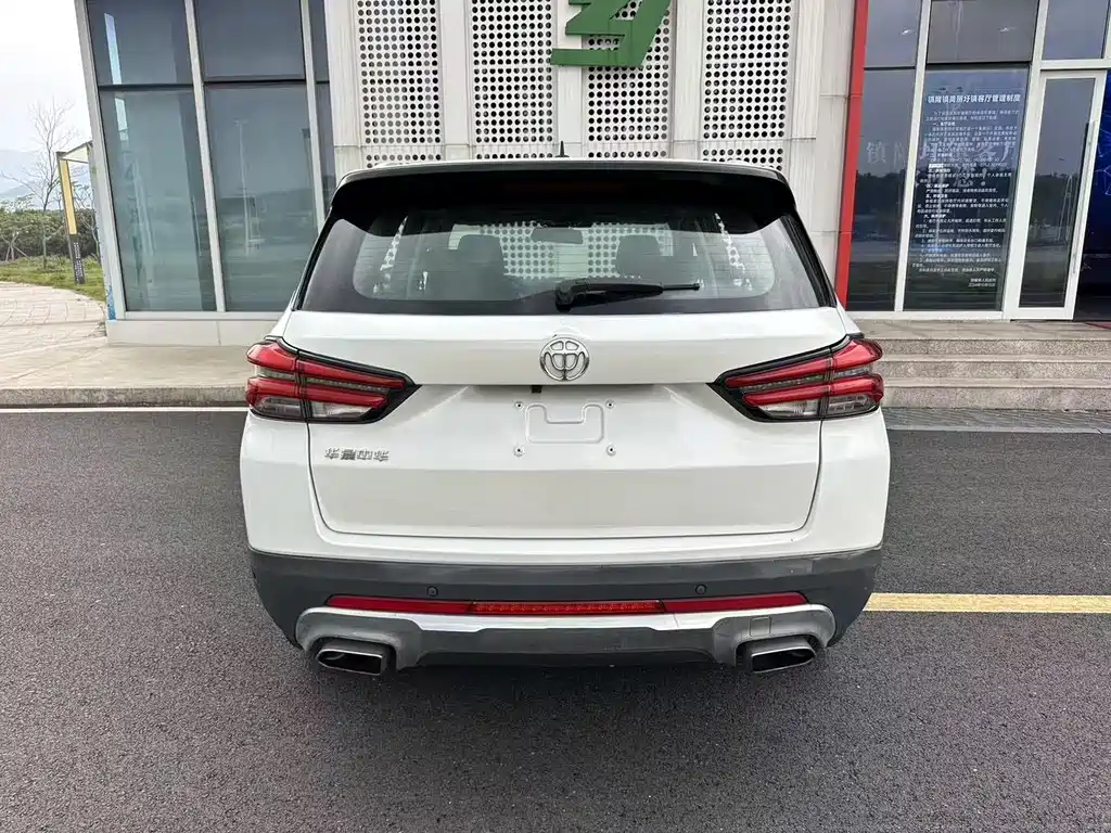 Zhonghua V7 — миниатюра 8