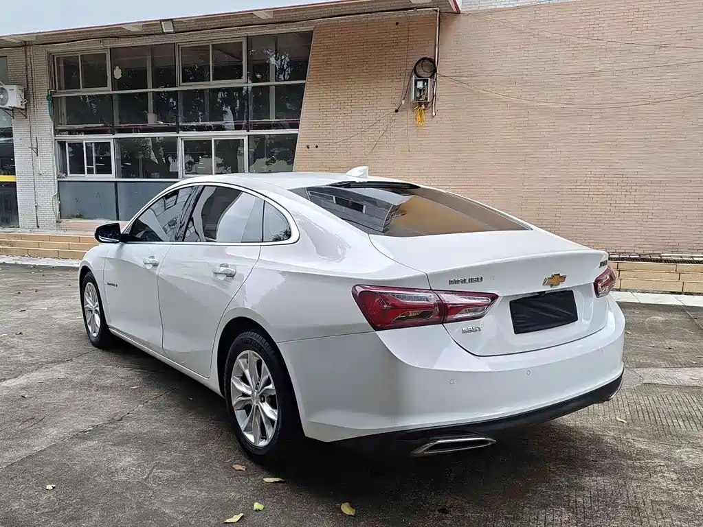 Chevrolet Malibu XL — миниатюра 12