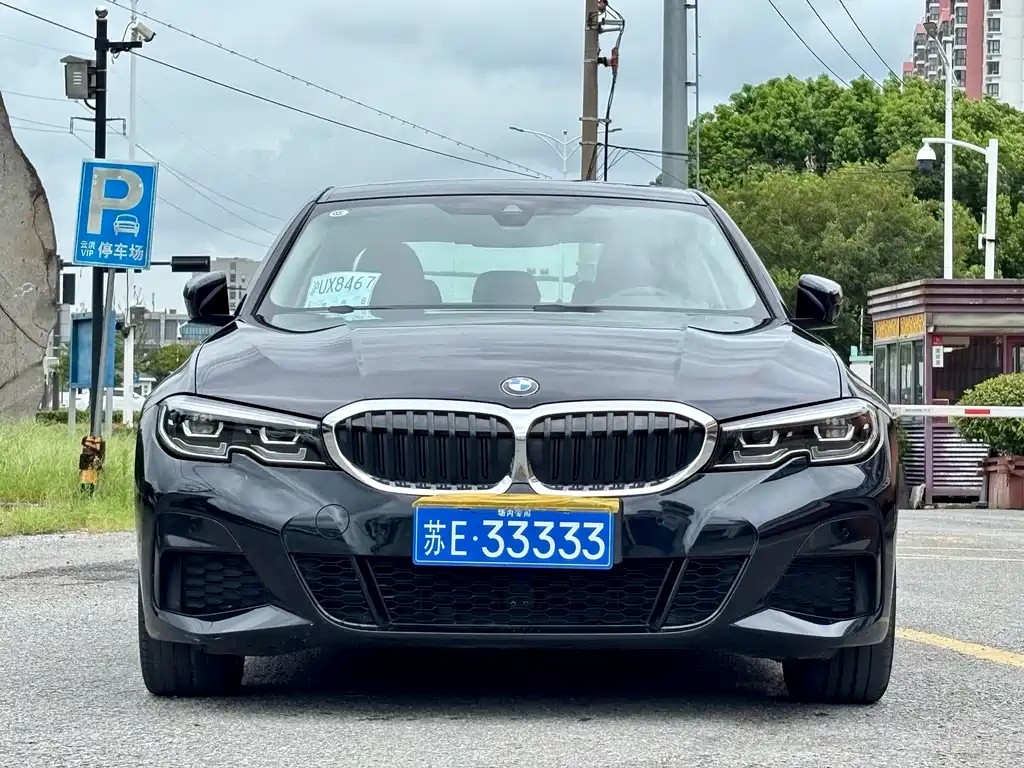 BMW 3 Series — миниатюра 3