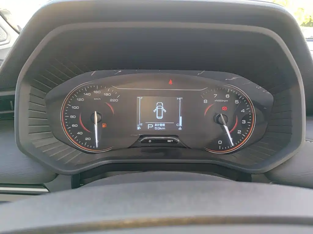 Wuling Jiachen — миниатюра 12